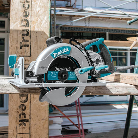 Sierra Circular Makita 5377MG